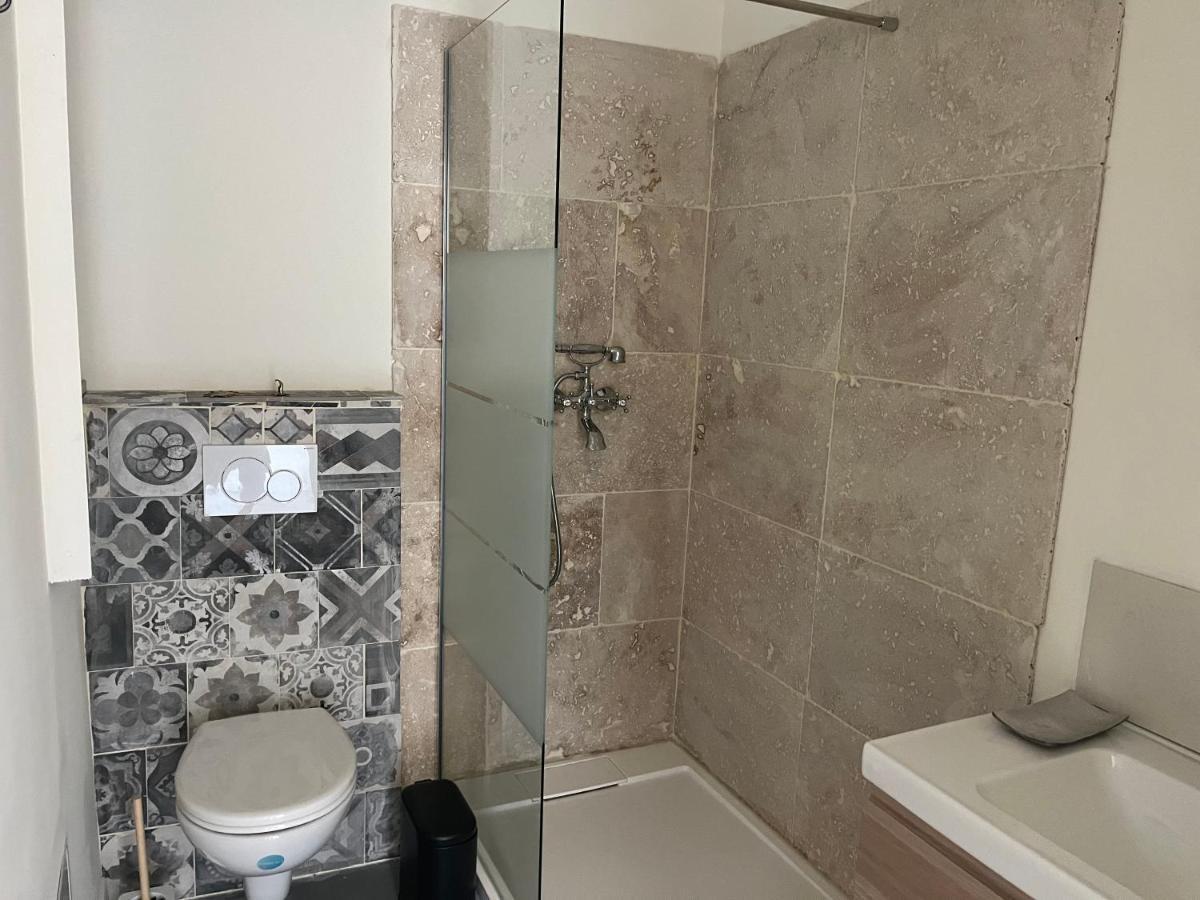 Studio Dans Les Alpilles Lejlighed Fontvieille Eksteriør billede