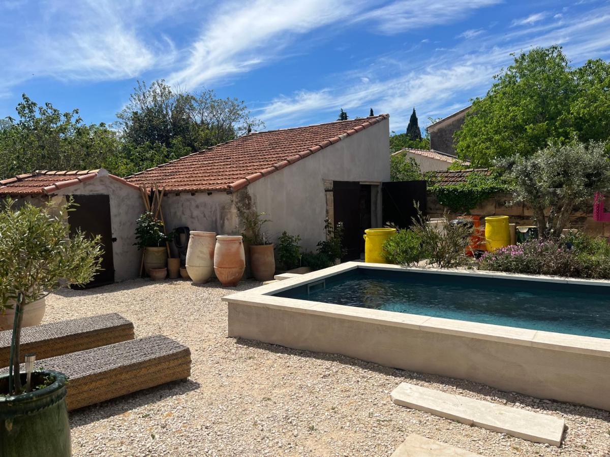 Studio Dans Les Alpilles Lejlighed Fontvieille Eksteriør billede